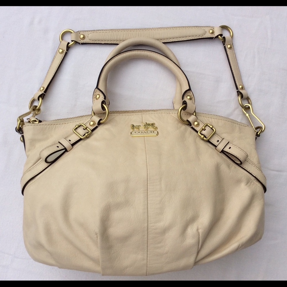 COACH Ivory Satchel Sounder Bag
